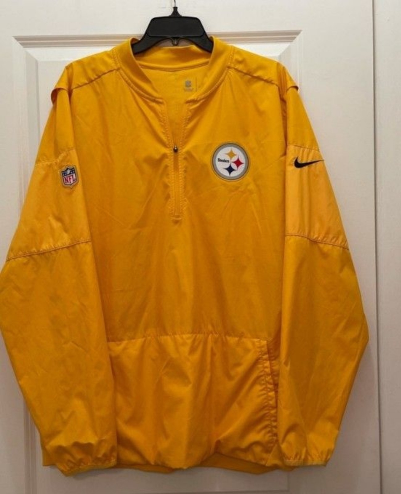 Pittsburgh Steelers Nike Half Zip Wind Breaker