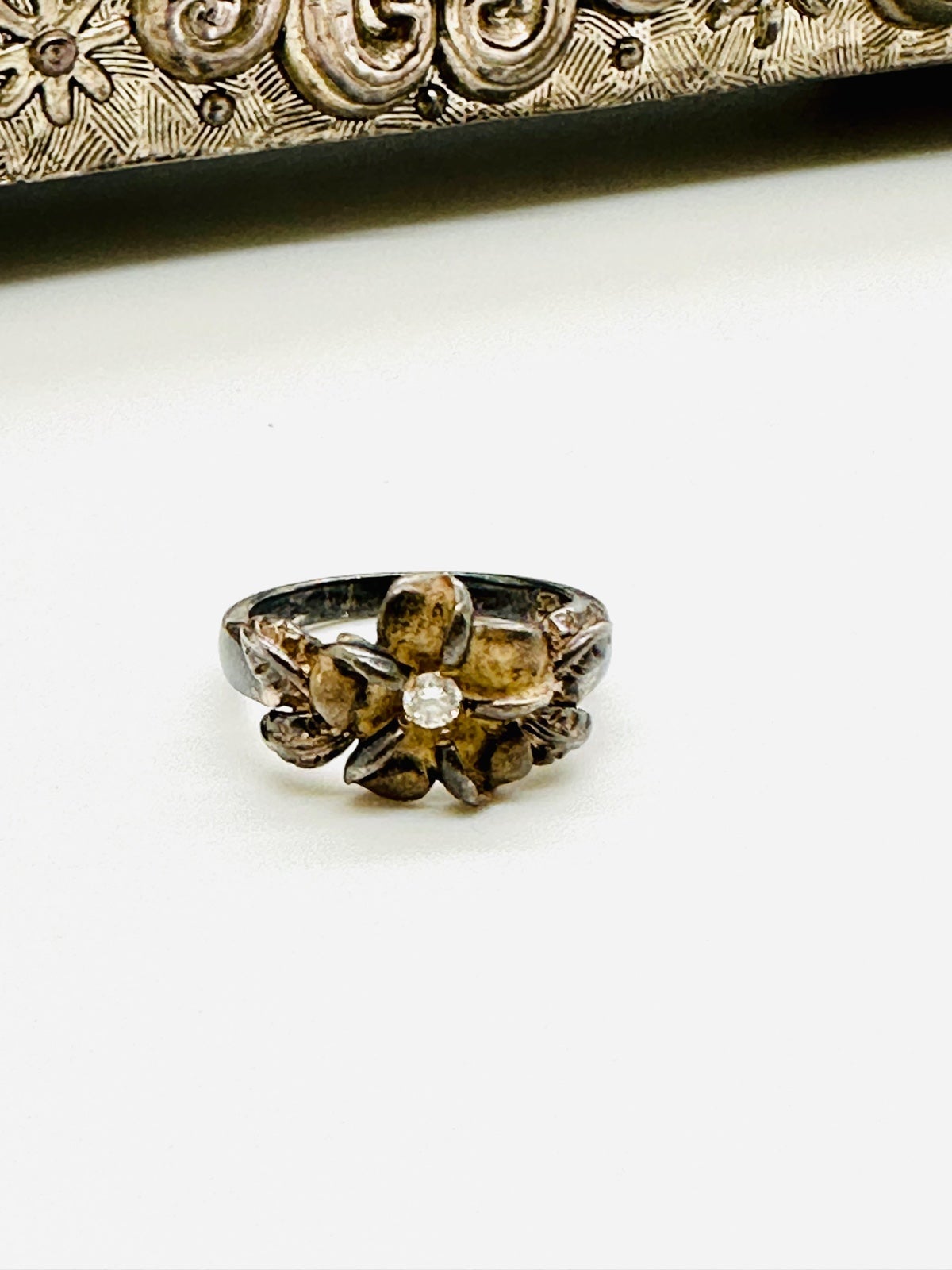 Vintage Old Flower Silver Ring