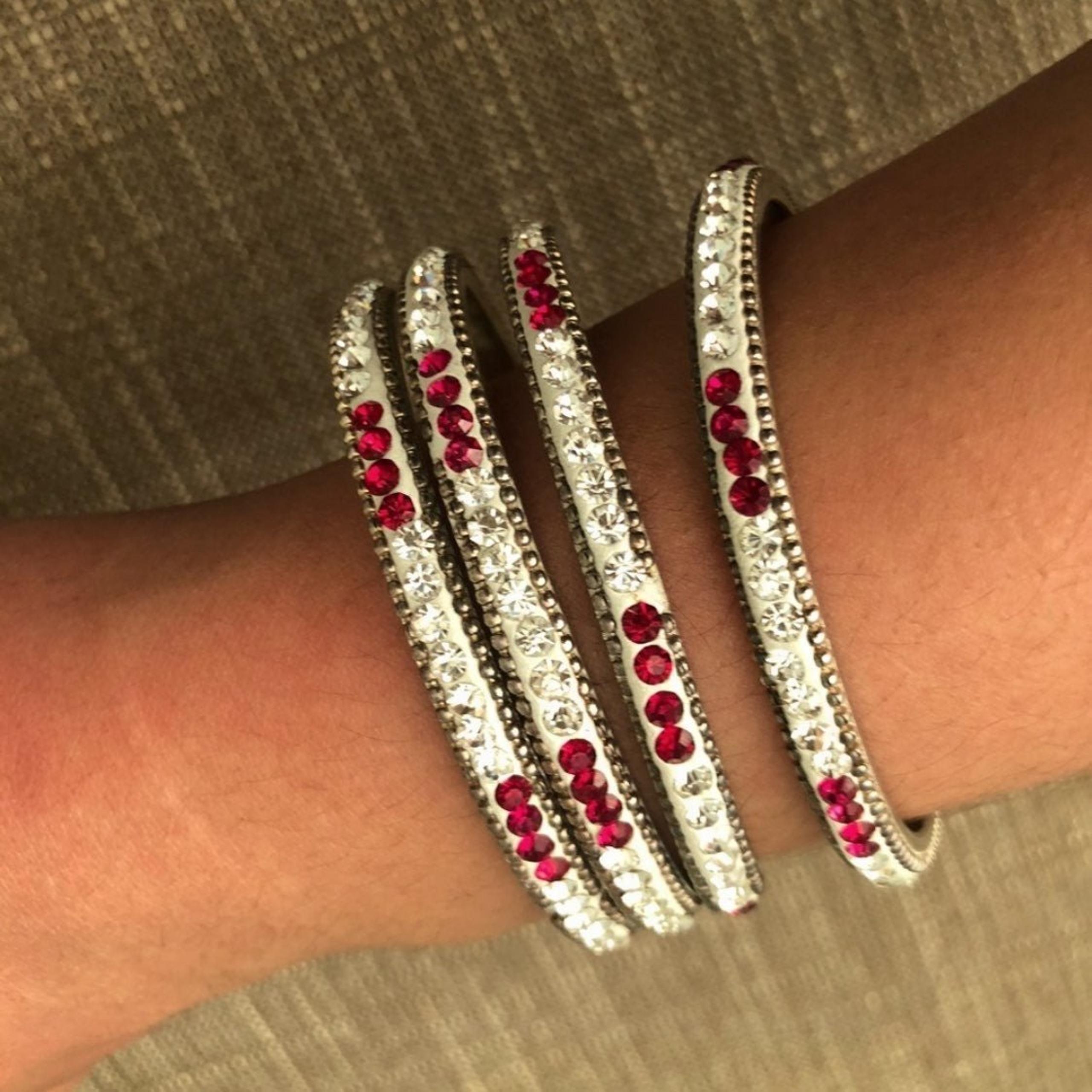 Indian/Punjabi White-Pink Stone Gajre Bangles