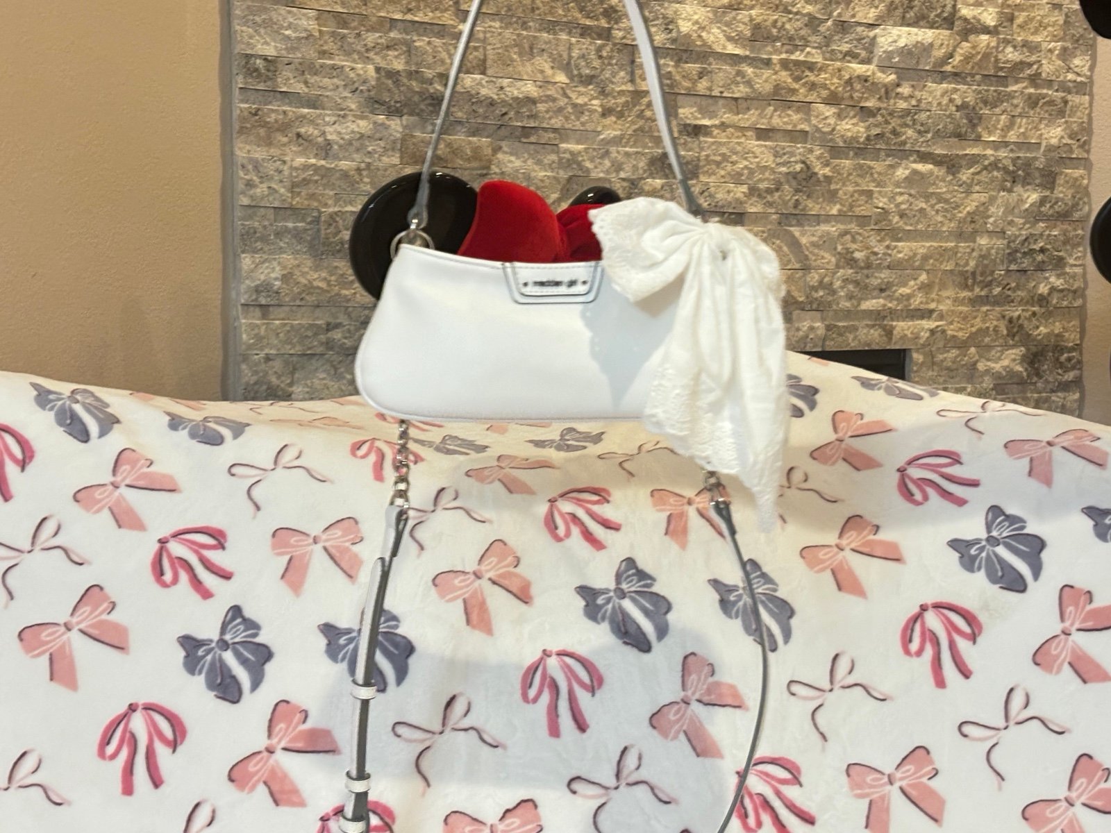 Madden girl white bow shoulder bag