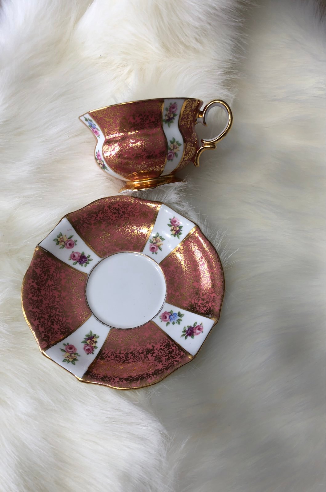 Collingwoods bone china Tea cup & Saucer