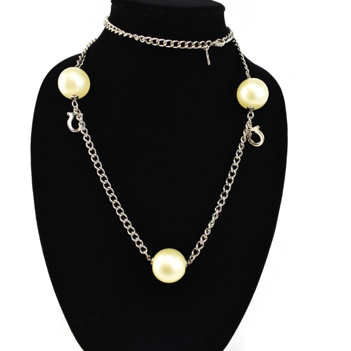 FERRAGAMO: Silver Gancini Necklace (mu)