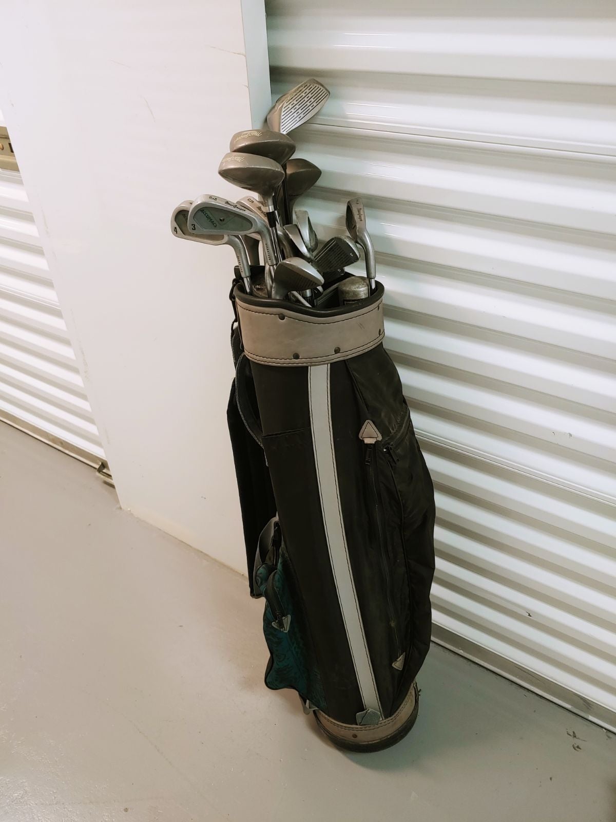 Golf Clubs & Bag