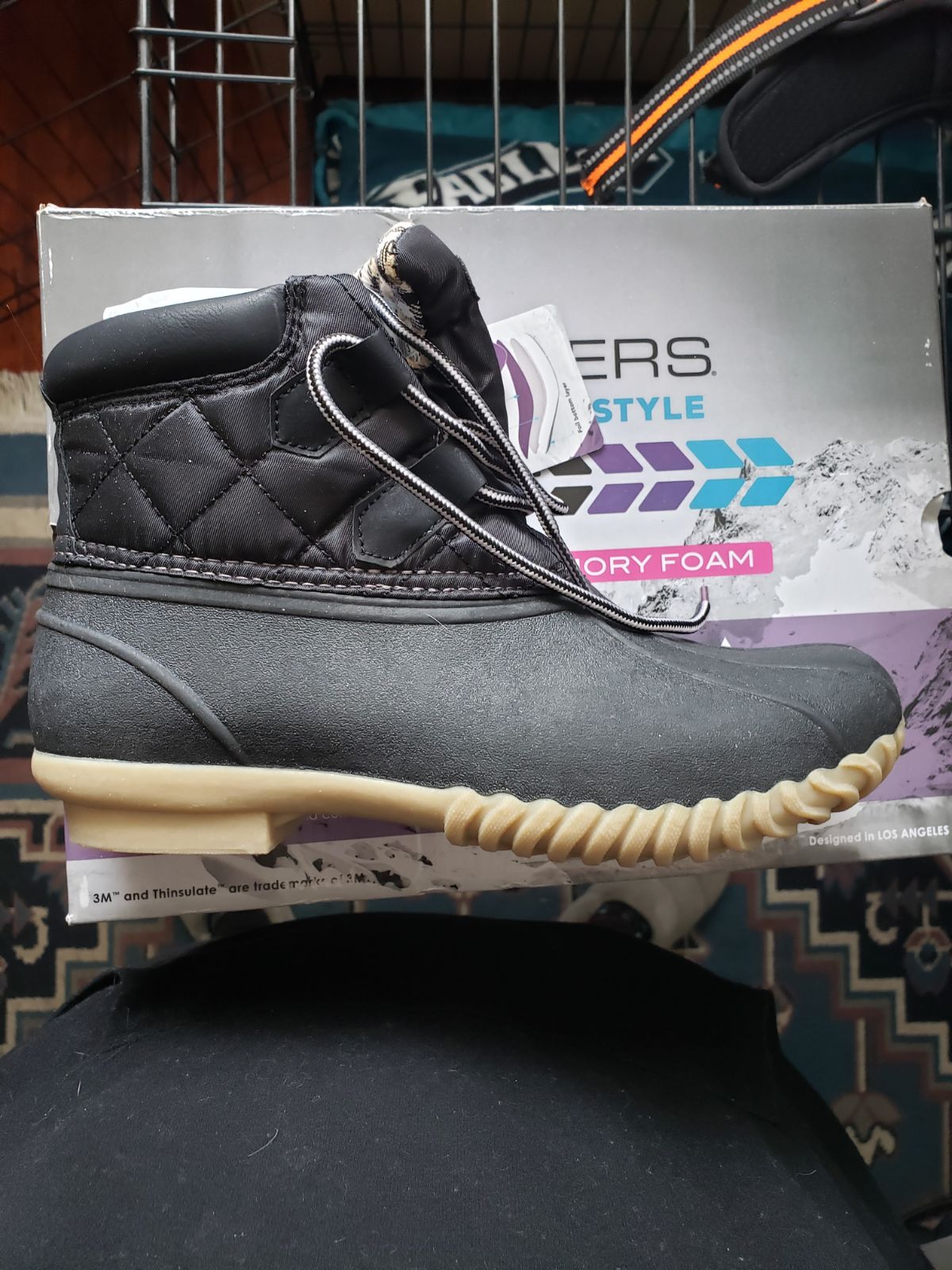 Womens boots size 6