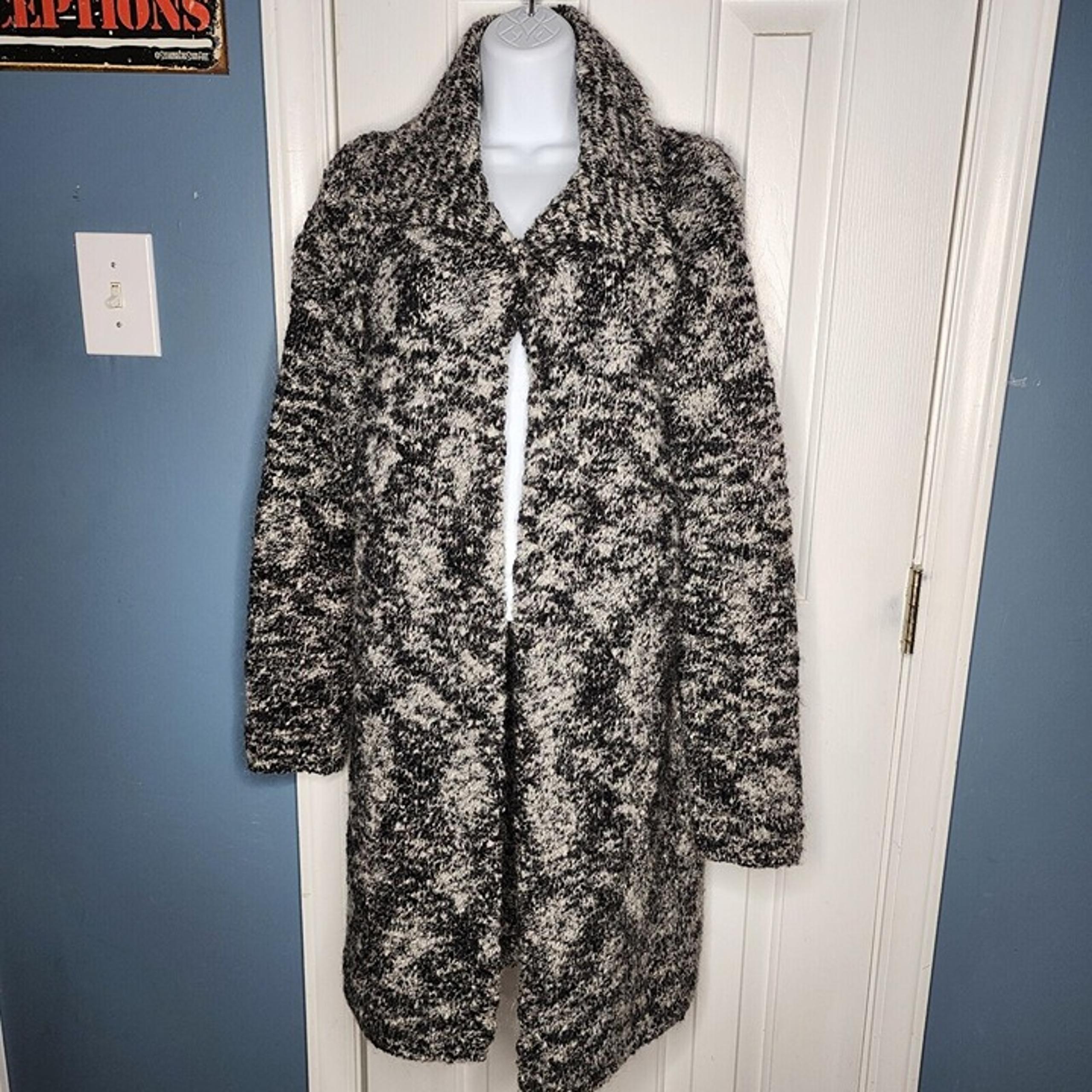 Laura Ashley Mohair Wool Cardigan Sweater M Black White Knit Clasp Artsy Urban