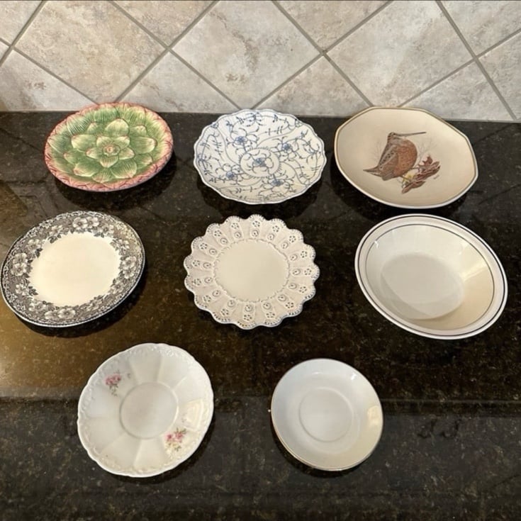 Bundle of 8 antique ceramic bowls and plates