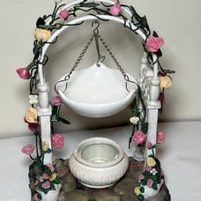 Yankee Candle Tart Wax Warmer Easter Pastel Flowers Spring Floral Archway 9”Tall