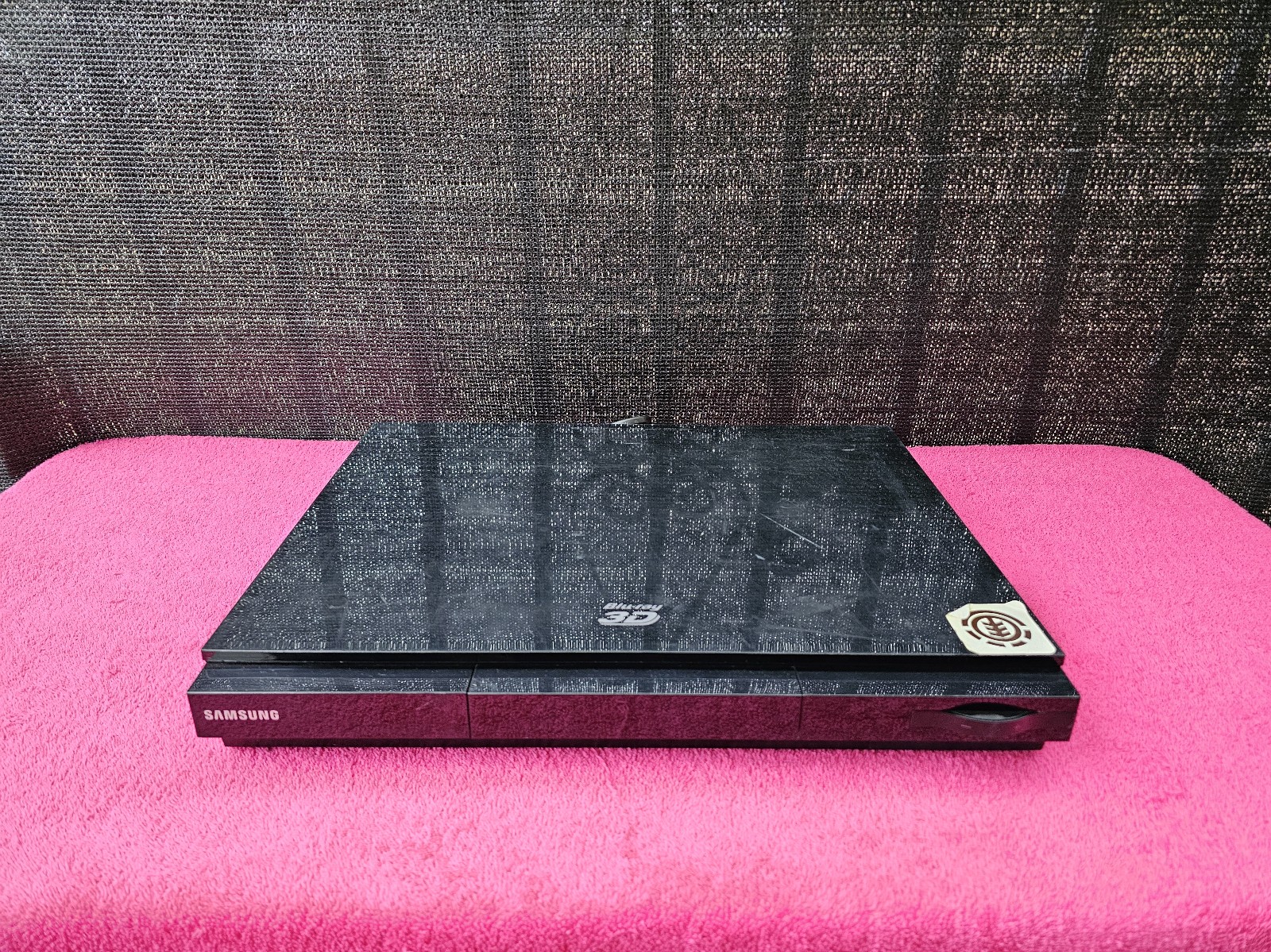 Samsung HT-D5300 Blu-Ray Disc DVD Home Theater Replacement System Player Only