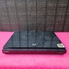 Samsung HT-D5300 Blu-Ray Disc DVD Home Theater Replacement System Player Only