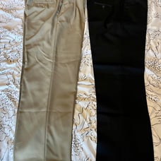 2 pairs men’s pants