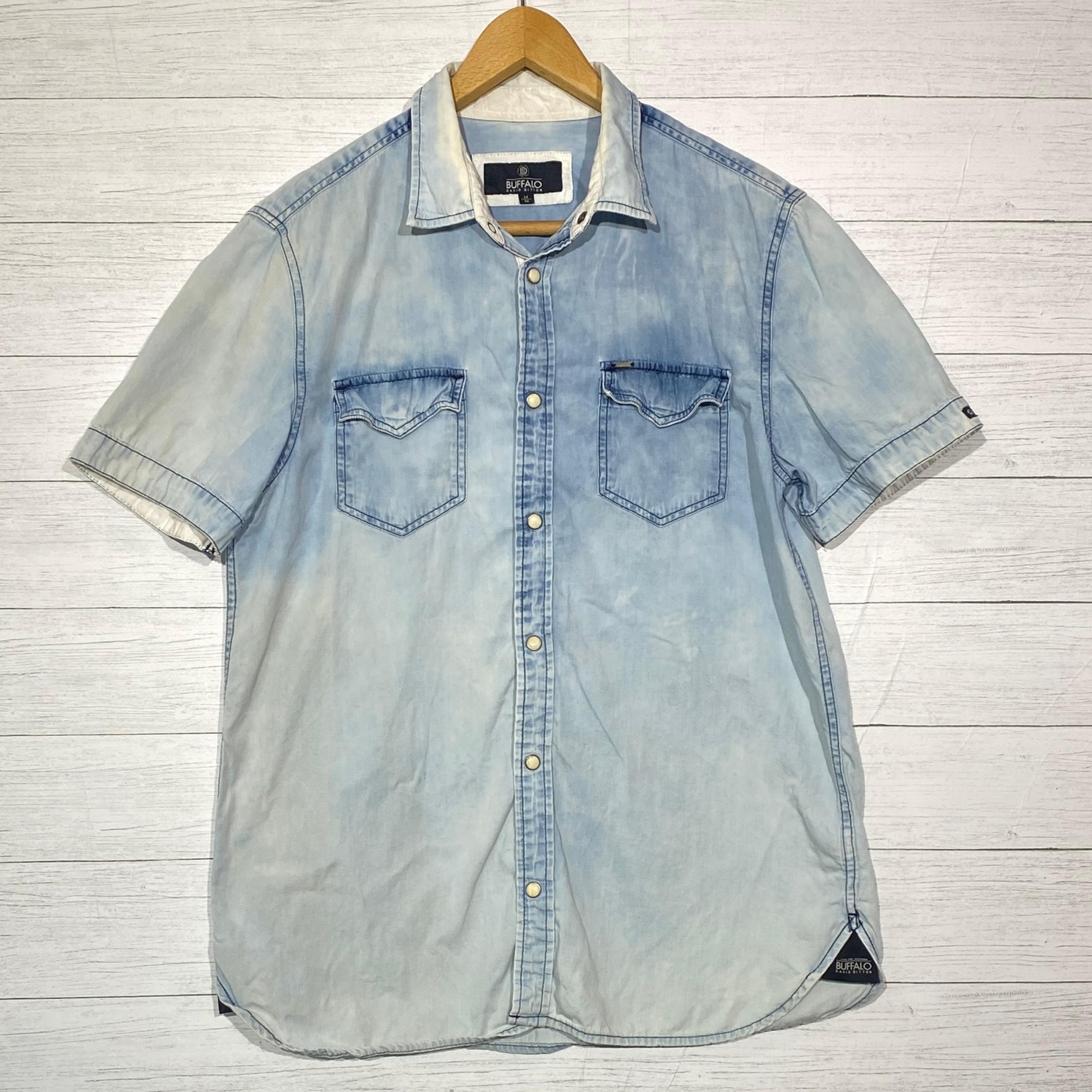 Buffalo David Bitton jean button up short sleeve shirt pearl snap men’s medium