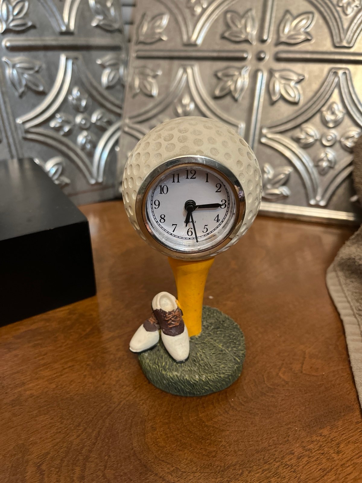 Golf Theme Small Mantel Clock, Handcrafted & Precision Quartz. 5 T. 2.5 WORKS