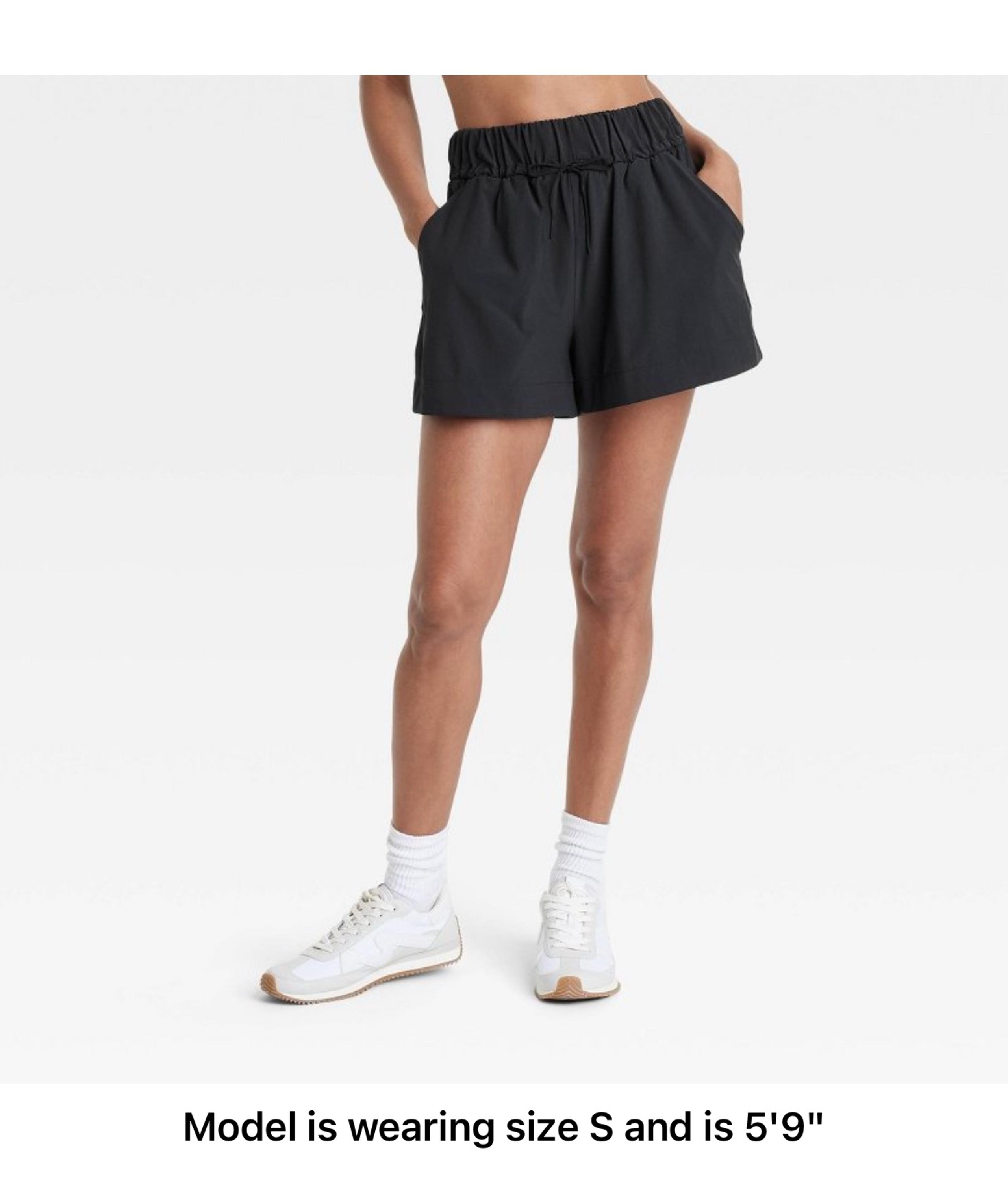 Women's Active Light High-Rise
Lifestyle Shorts 3.5" - All In Motion™ XS Black