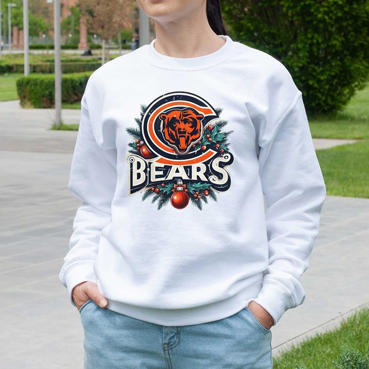 Chicago Nfl Christmas Sweatshirt in White - Unisex