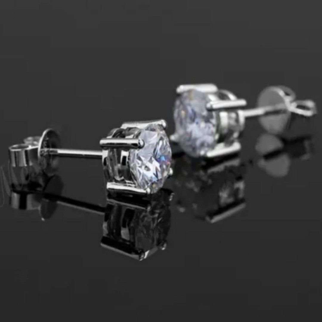 Certified 2ct VVS1 Moissanite Diamond Luxury Stud Earrings