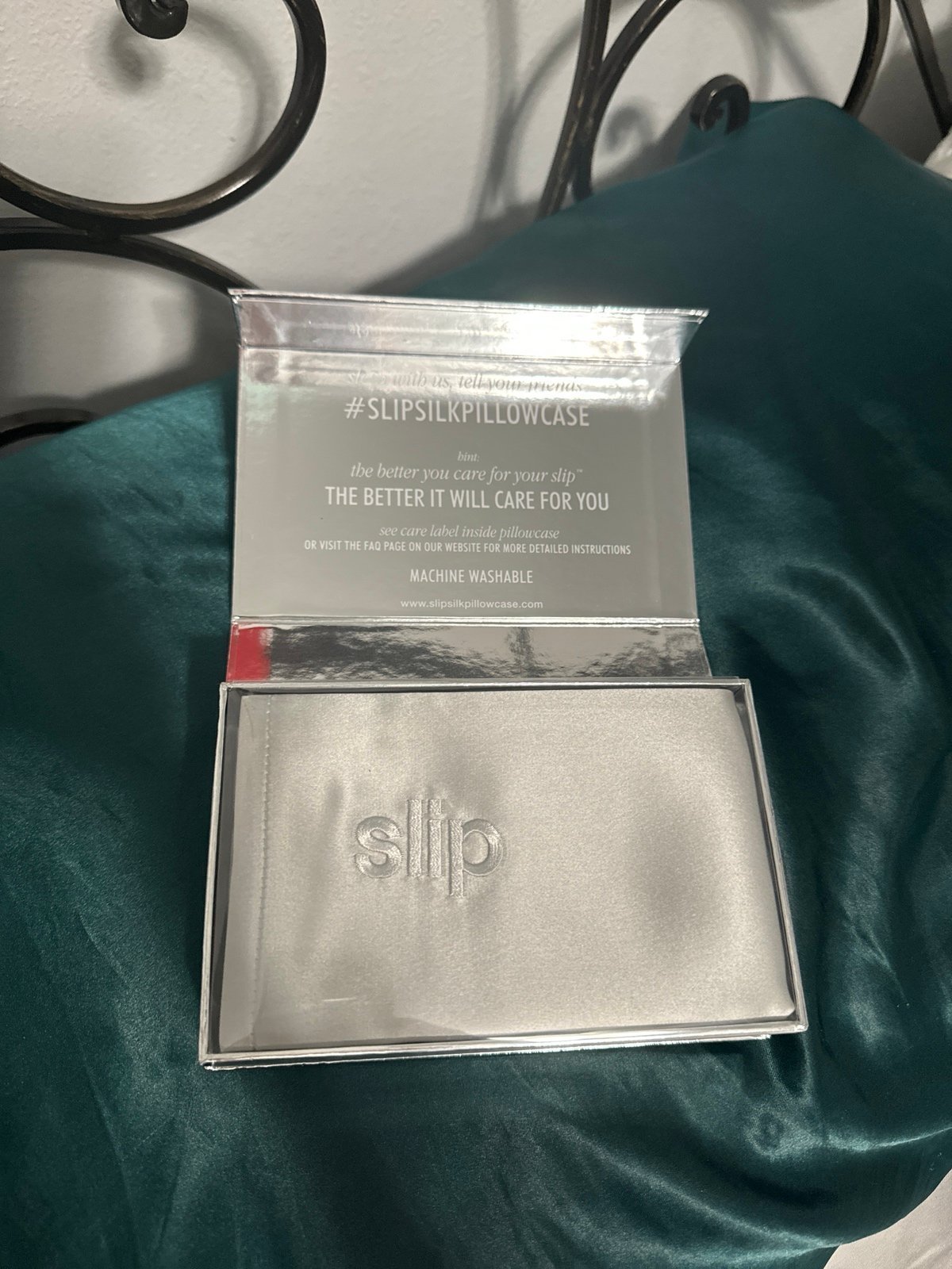 NWT SLIP SILVER PILLOWCASE STANDARD