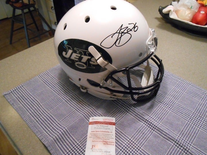 LE VEON BELL SIGNED NY HELMET/JSA