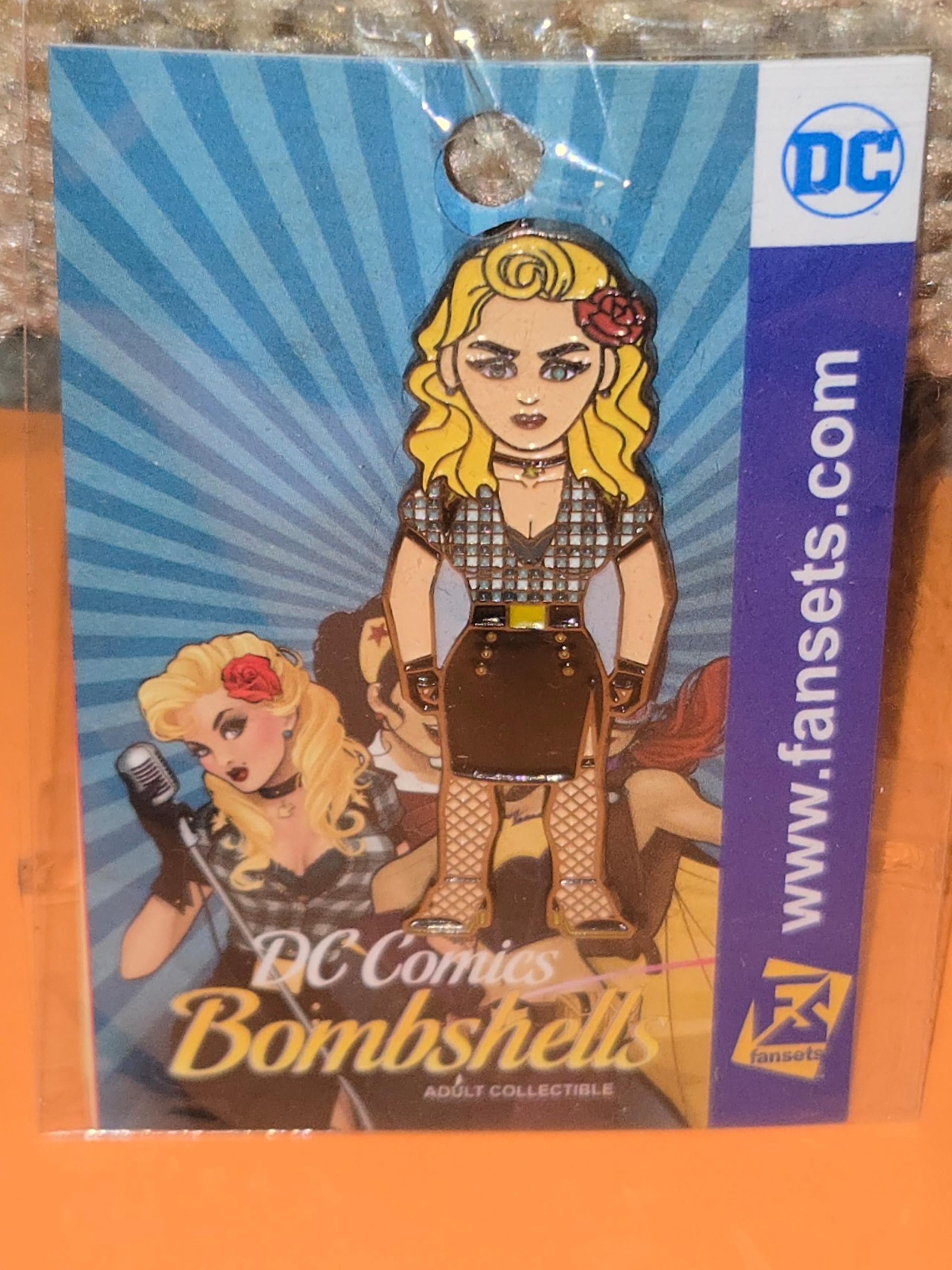 DC Comics Bombshells Black Canary Retro Pin-Up Enamel Metal Pin