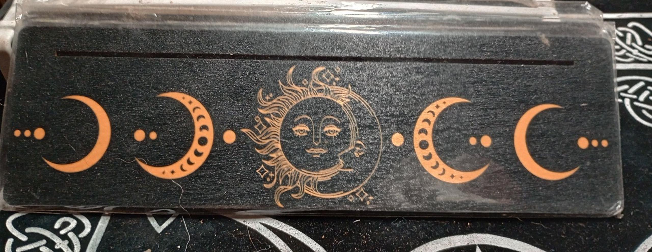 Tarot card stand