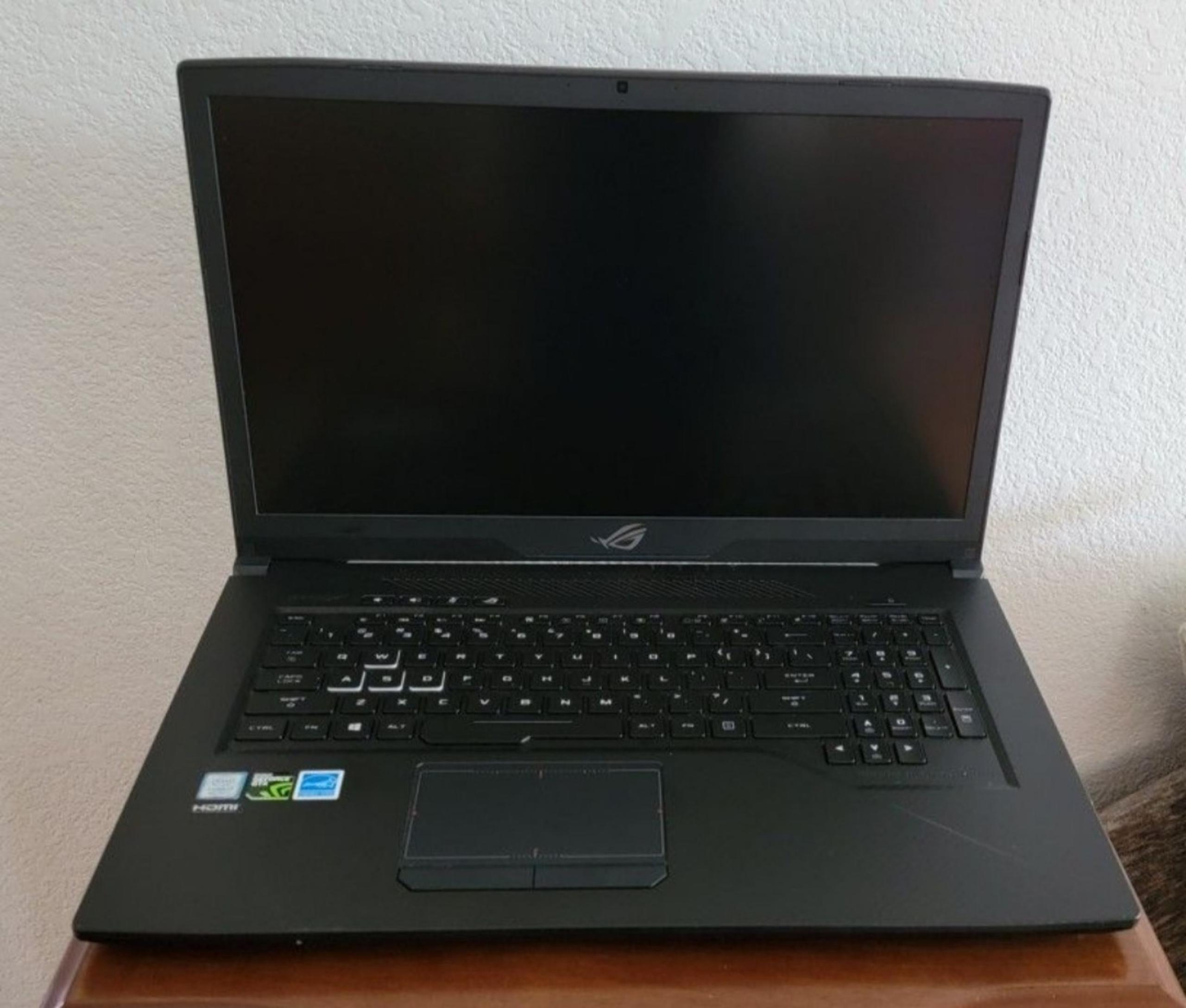 ASUS ROG Strix GL703G SCAR Edition Gaming Notebook