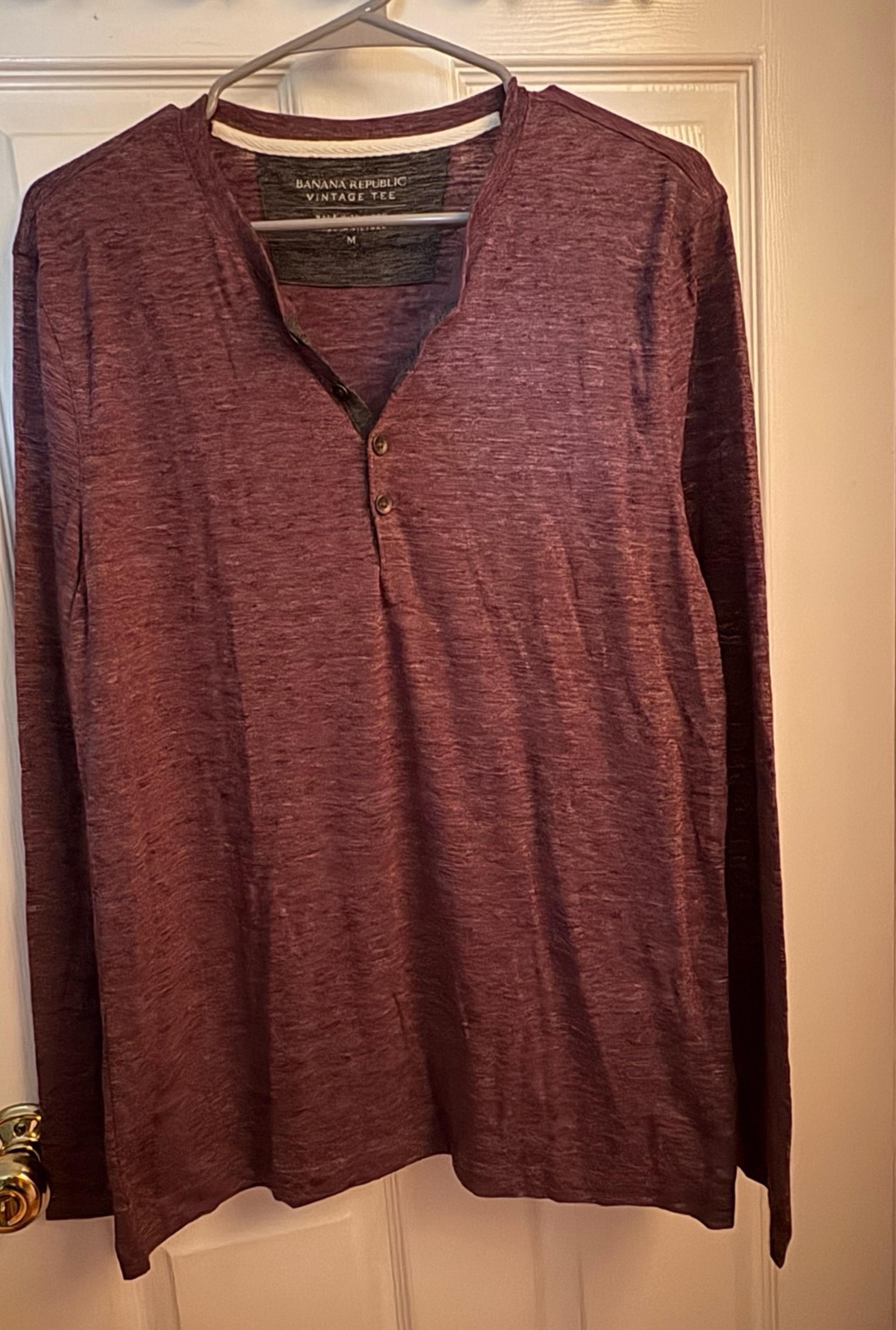 Banana Republic Men’s Long Sleeve Shirt