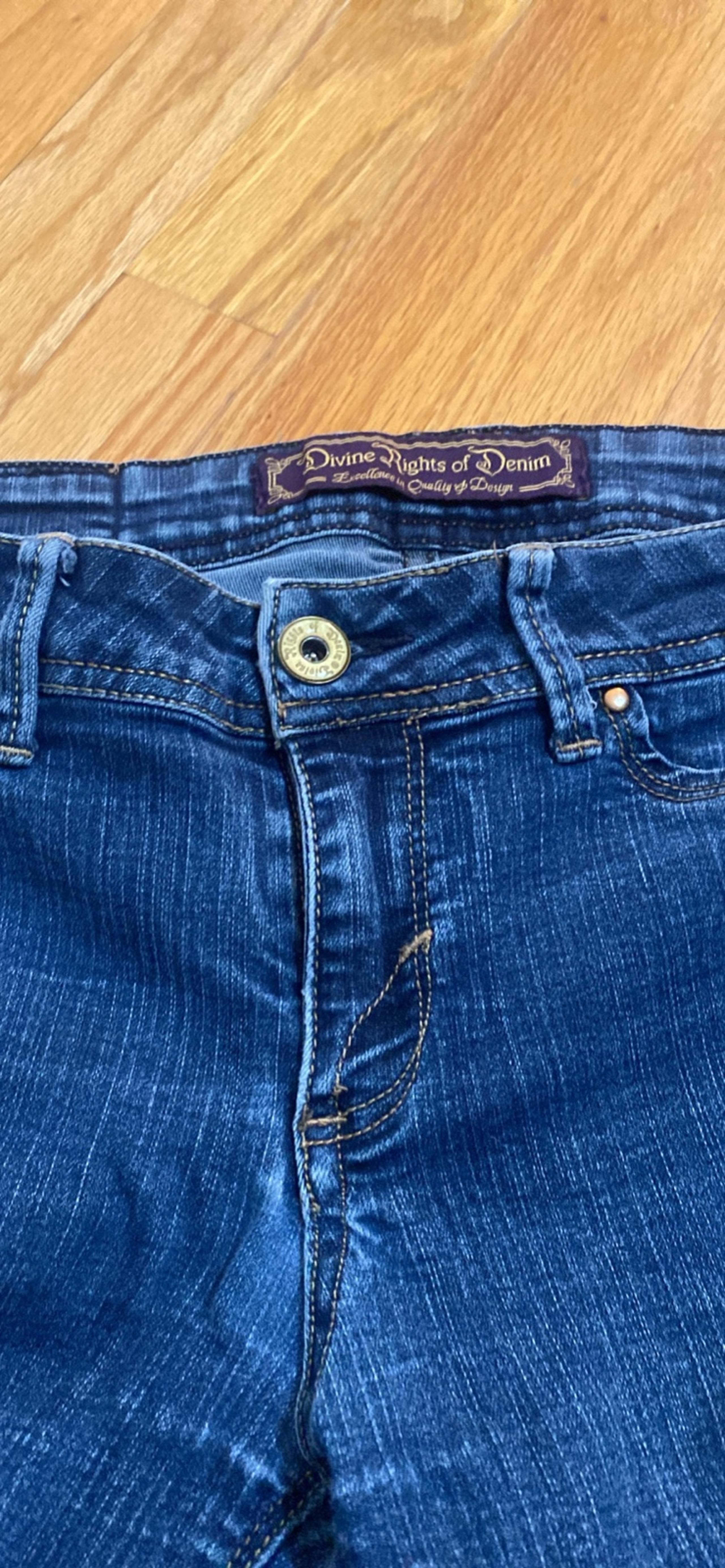 Women’s jeans