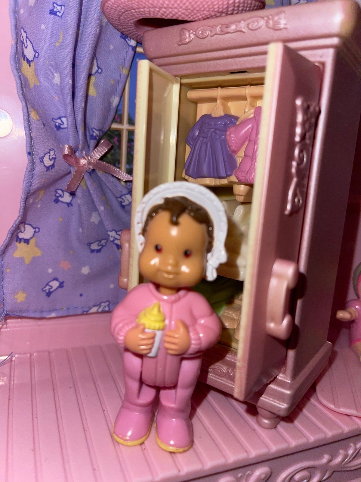 FISHER PRICE Loving Family Dream Dollhouse HISPANIC BABY INFANT DOLL GIRL Pink