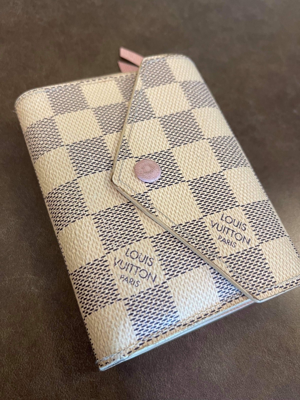 Louis Vuitton Damier Azur Victorine Wallet