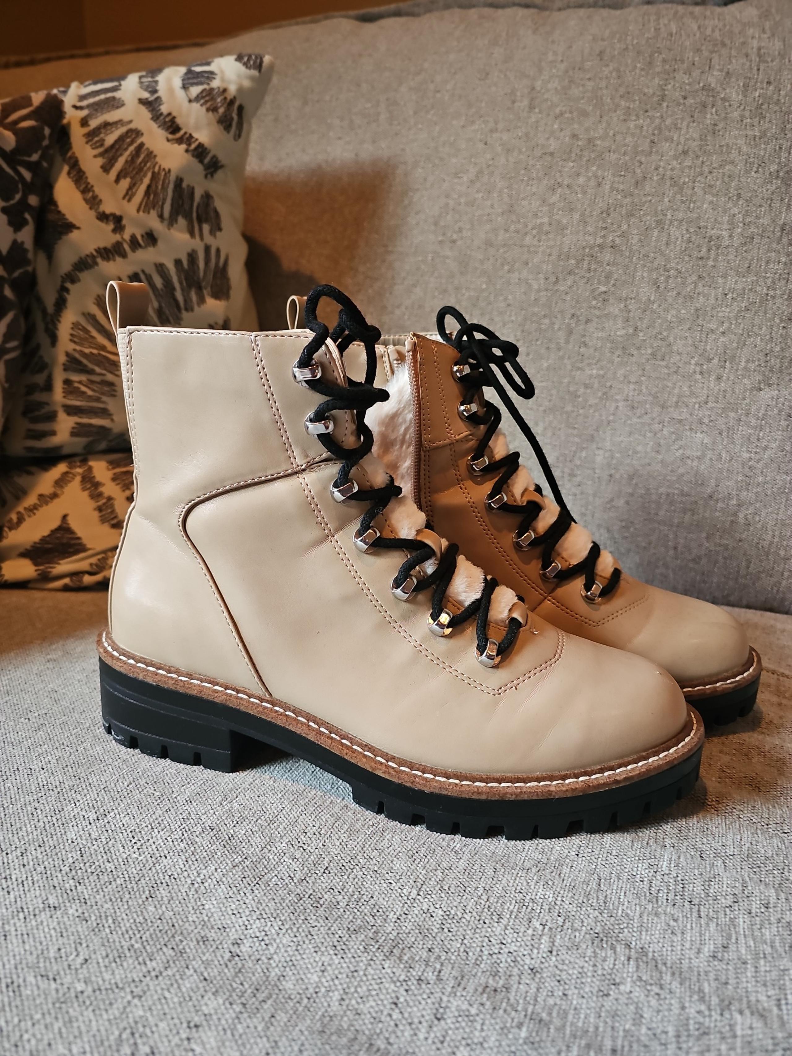 Target light brown boot size 8