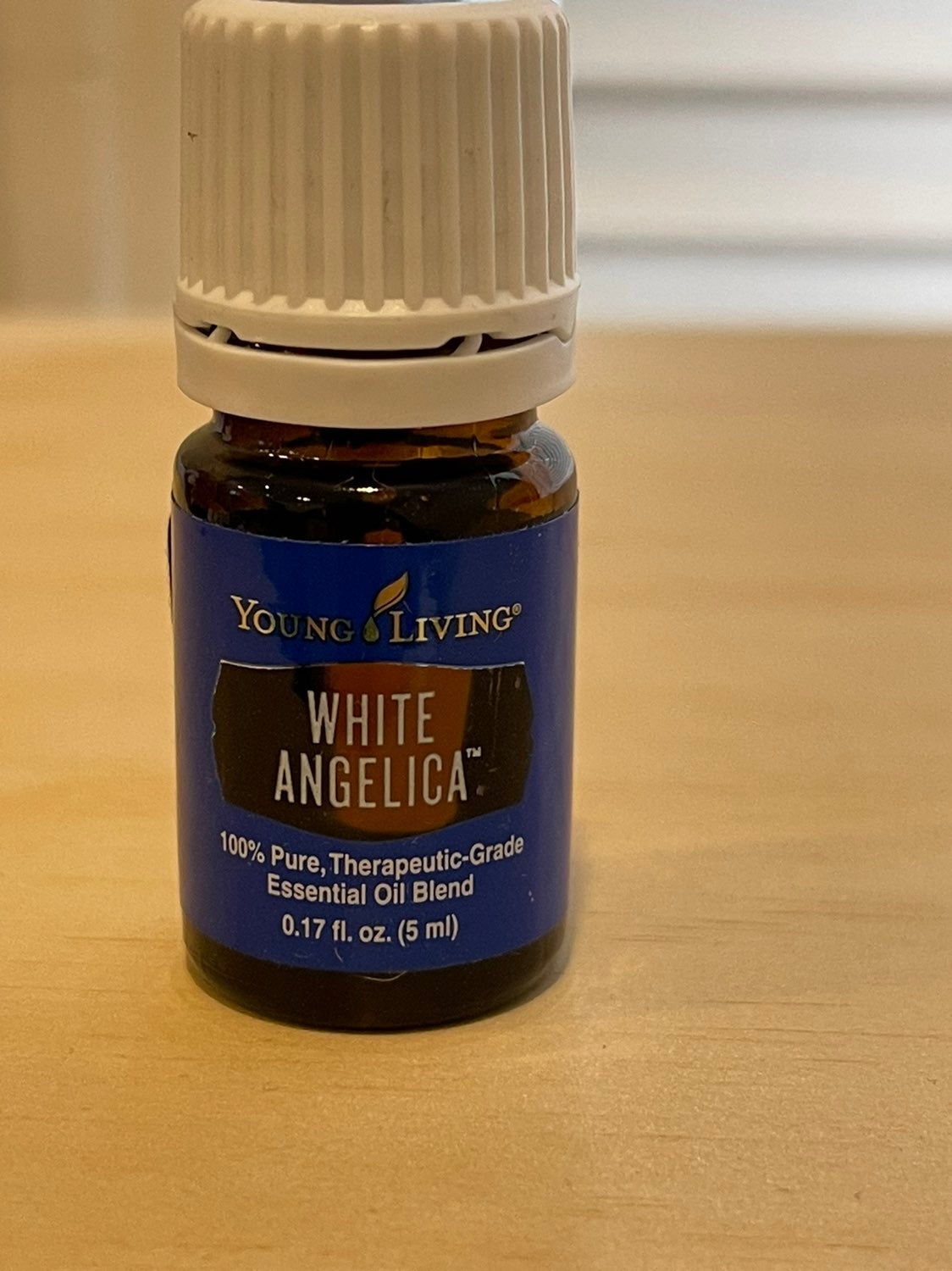 Young Living White Angelica Essential Oi