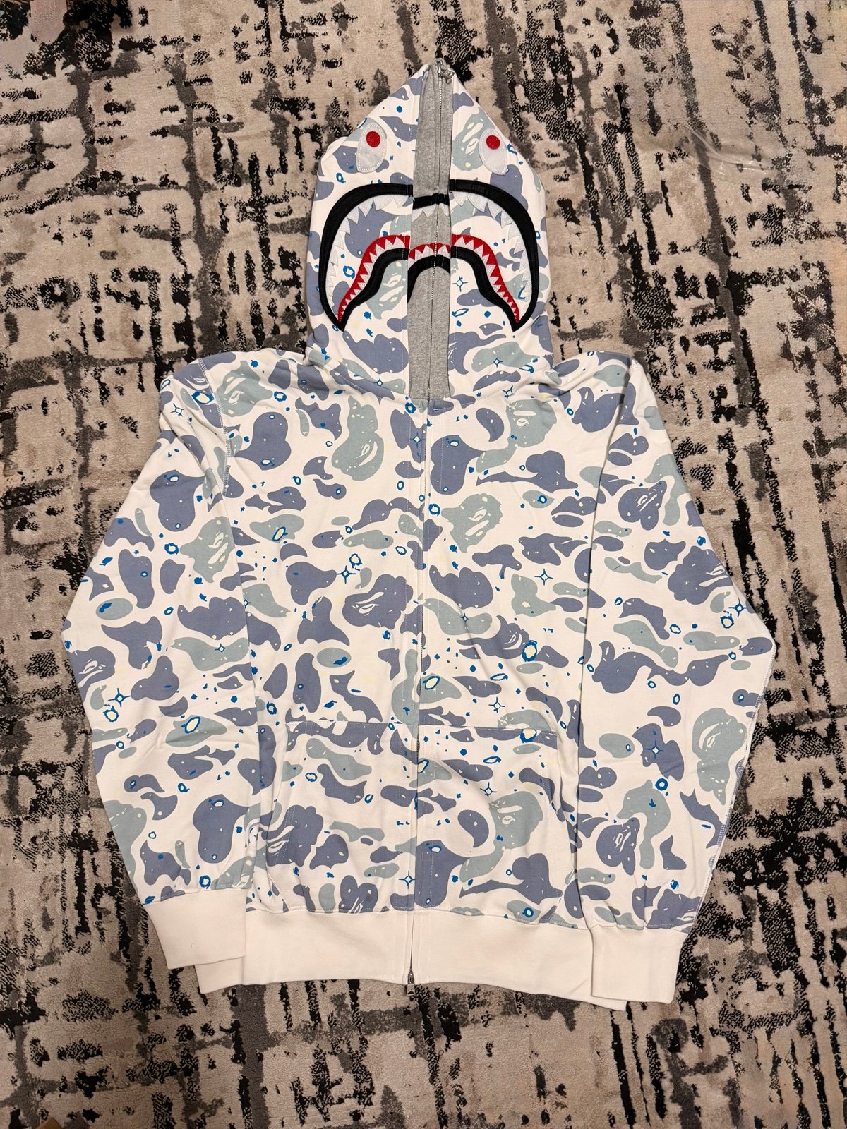 Bape Glow in the dark Zip up Size Large