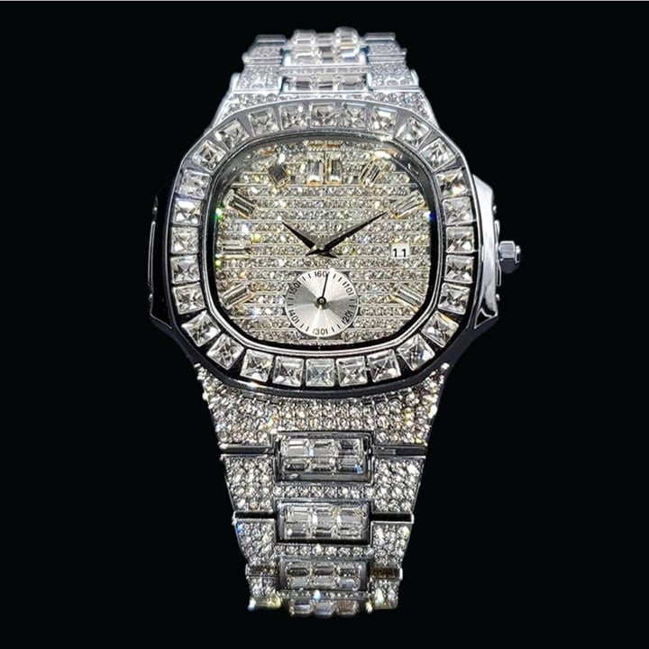 Men's Iced Out Diamond Body Luxury Design Detailed Watch