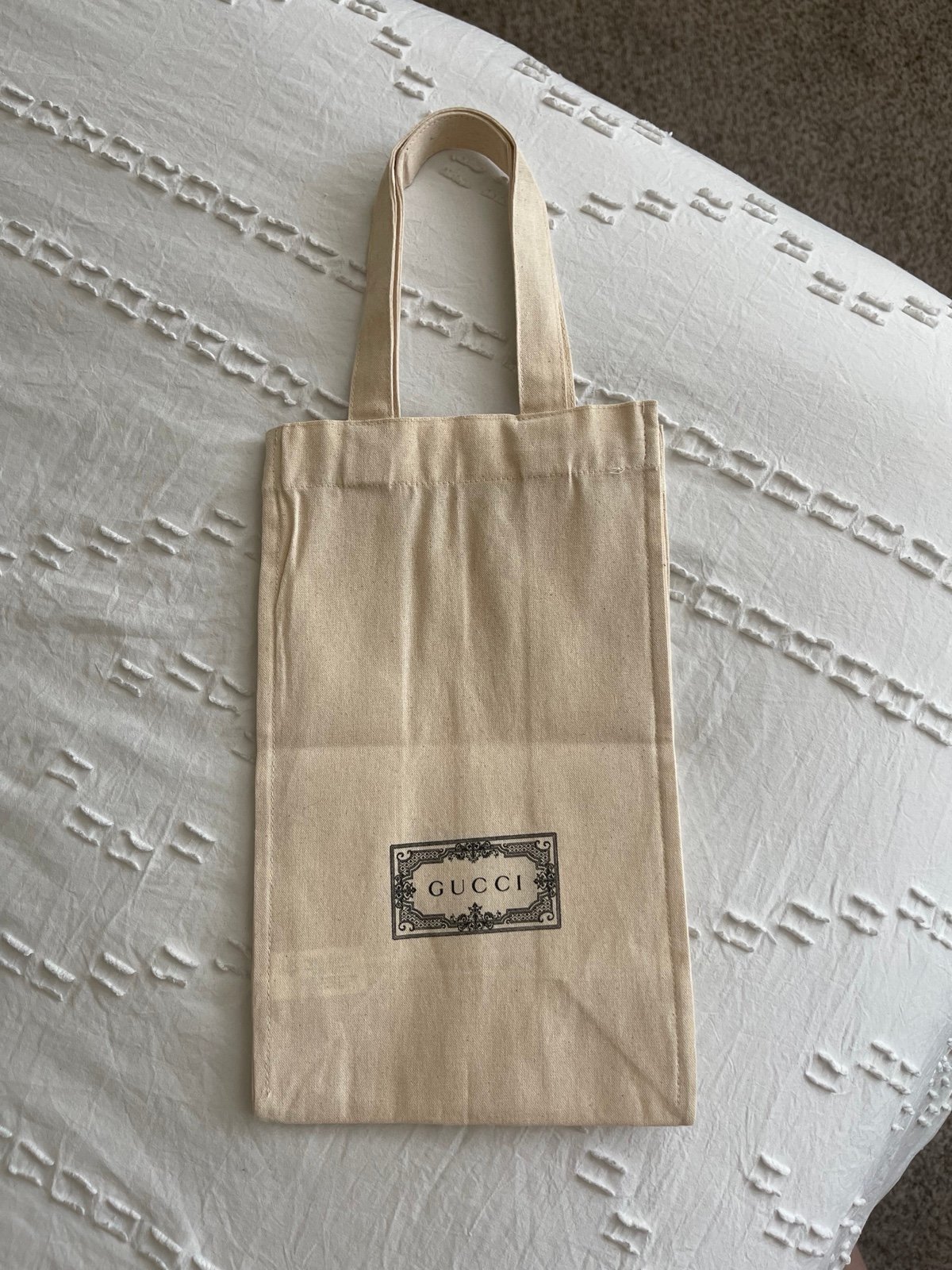Gucci Tote/ Dust bag