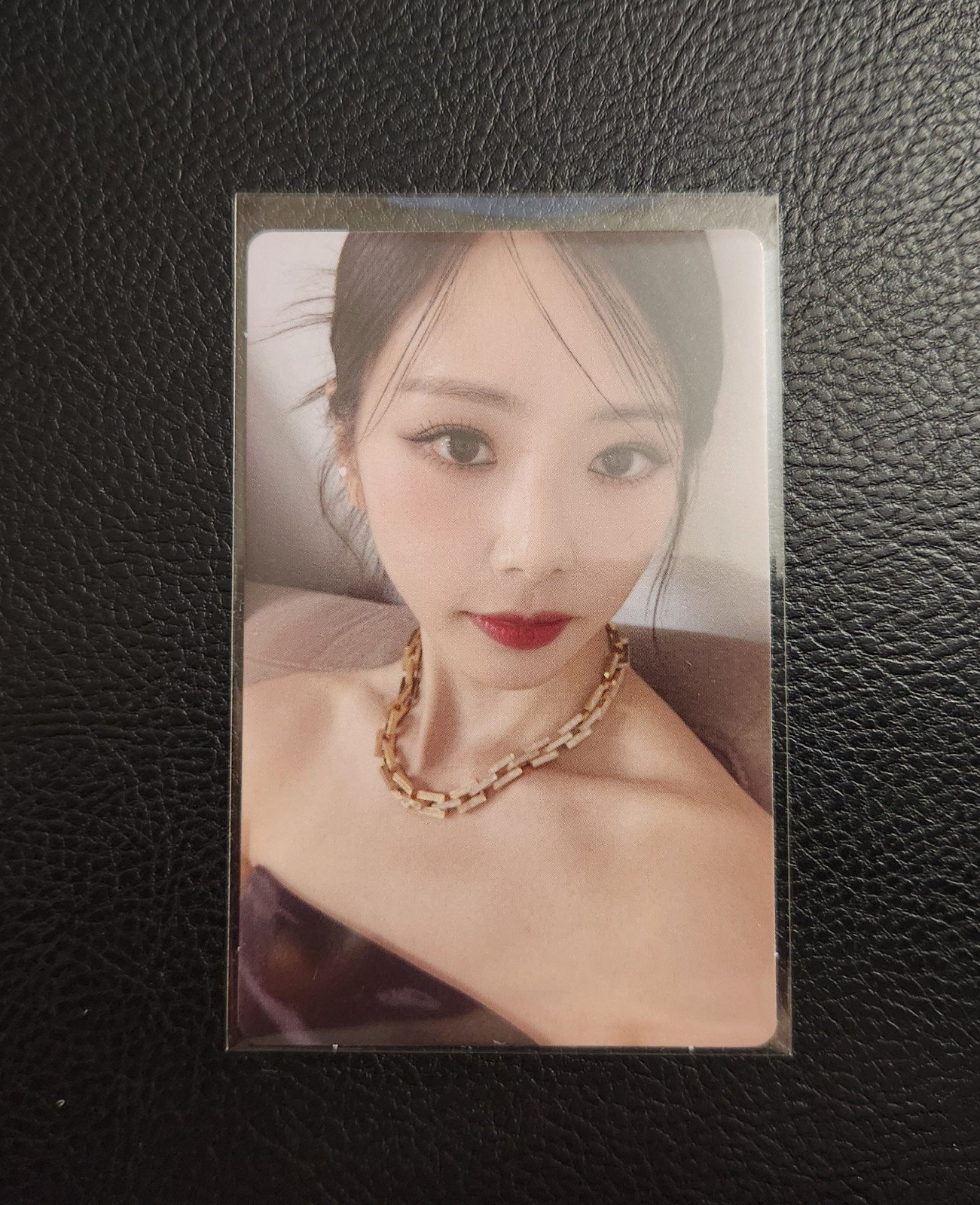 I got a photocard binder for Christmas! Customized & ready