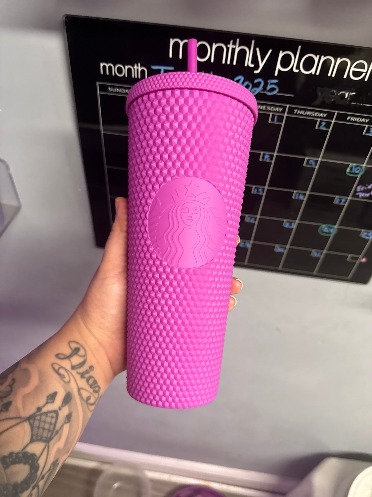 Starbuck studded cup