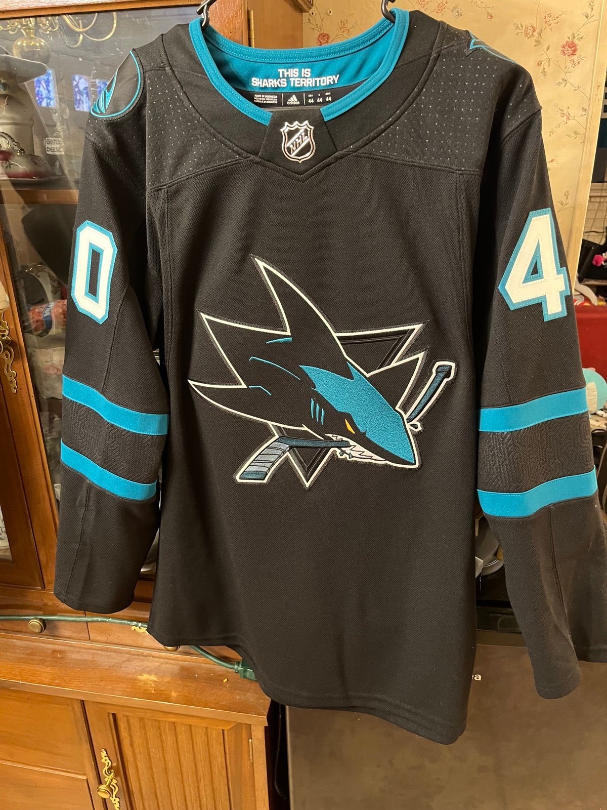San Jose sharks Adidas “Authentic” Dubnyk jersey
