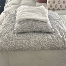 King Size Blanket, Decor Pillow & King Pillow Sham & 2 Euro Shams