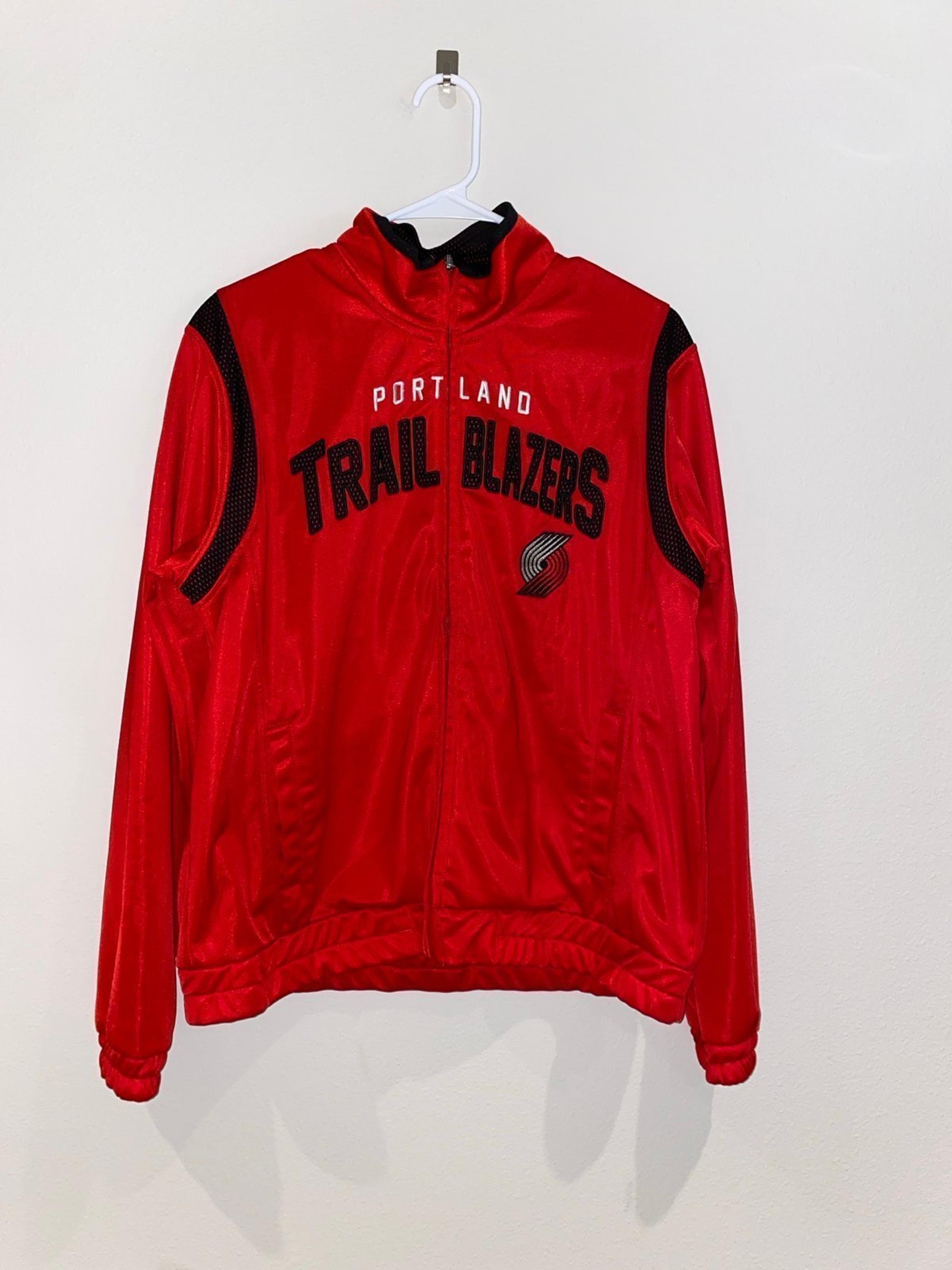 Portland Trail Blazers 4 Her Jacket GIII By Carl Banks Woman’s Size XL - NBA