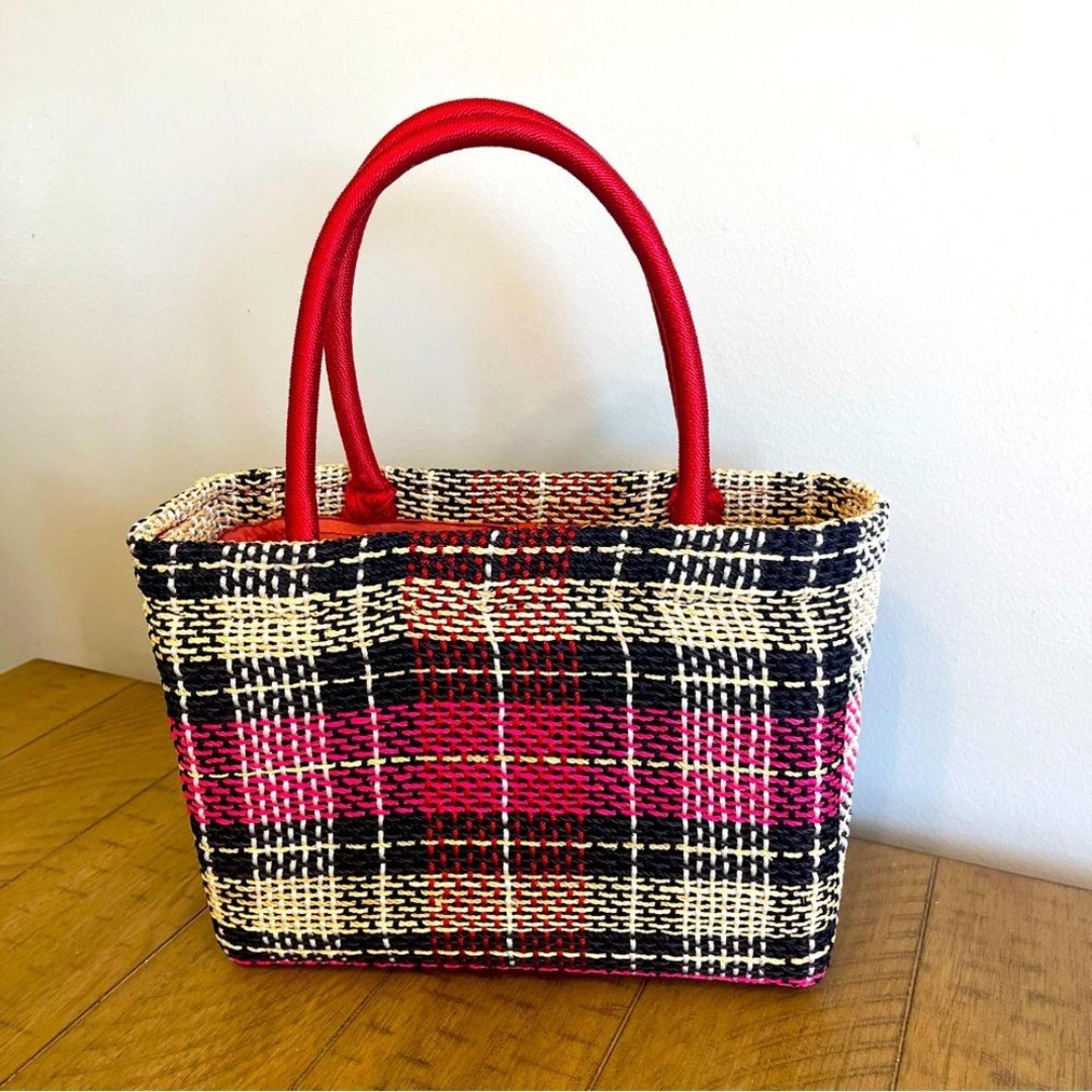 The SAK Woven Plaid bag Purse Tote Handbag multicolored