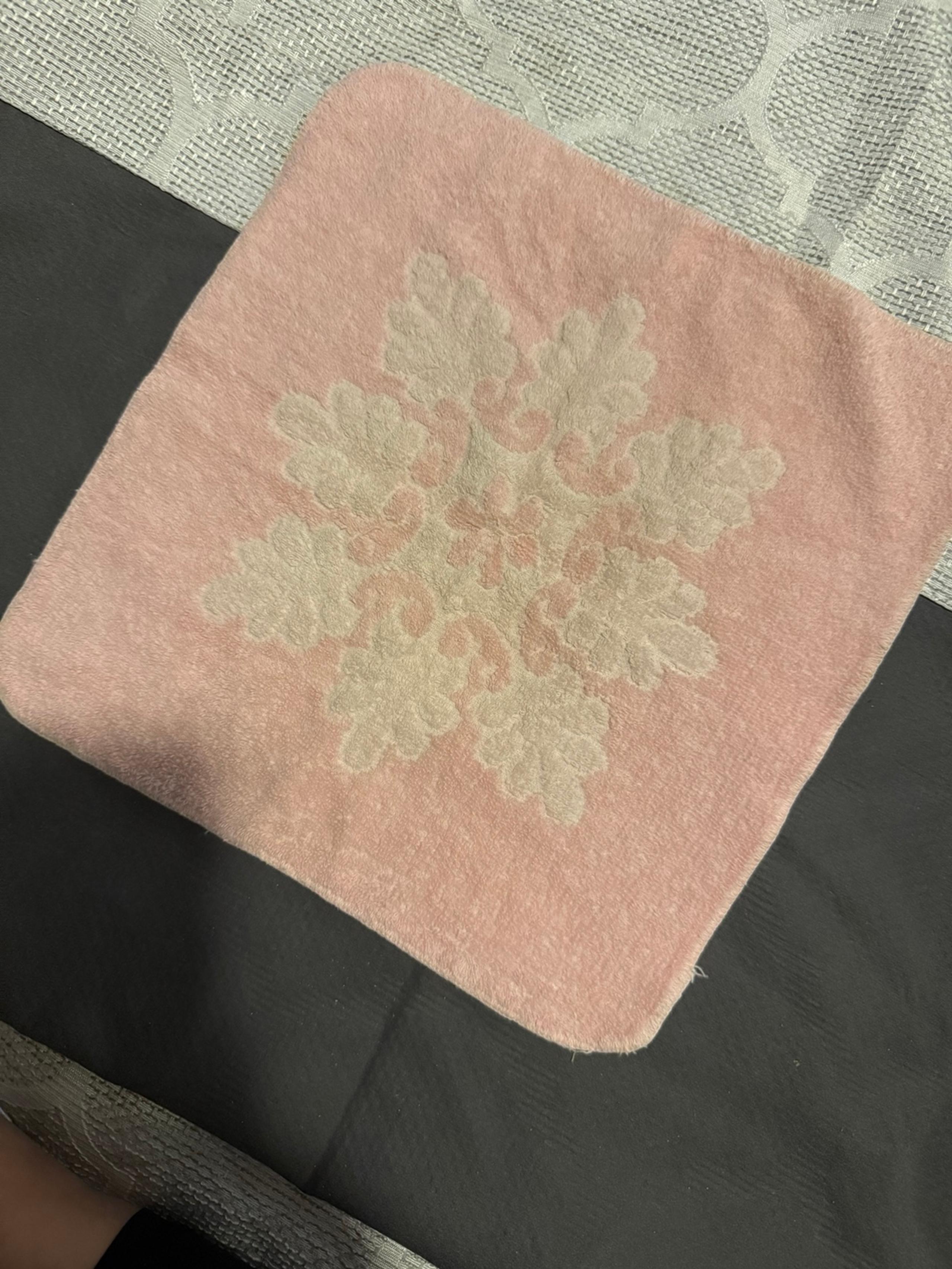 Vintage Cannon Royal Family Wash Cloth & Towel Pink Snowflakes Sculpted Bath 60s