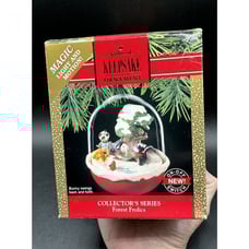 Brand New Vintage 1990 Hallmark Ornament Forest Frolics Magic Light & Motion -2D