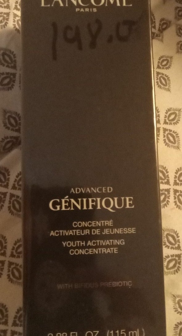 Lancome Paris.