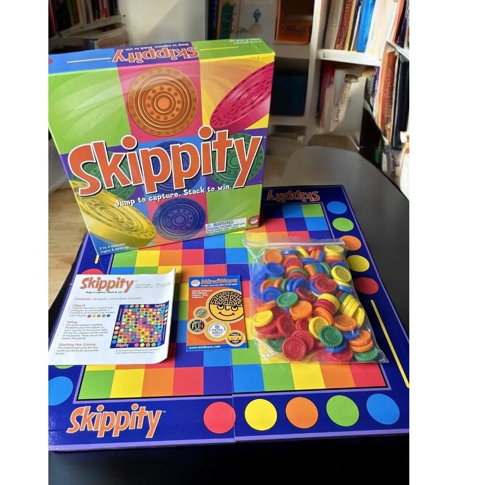 Skippity Board Game by MindWare 2010 Family Game Night NOS 100% Complete