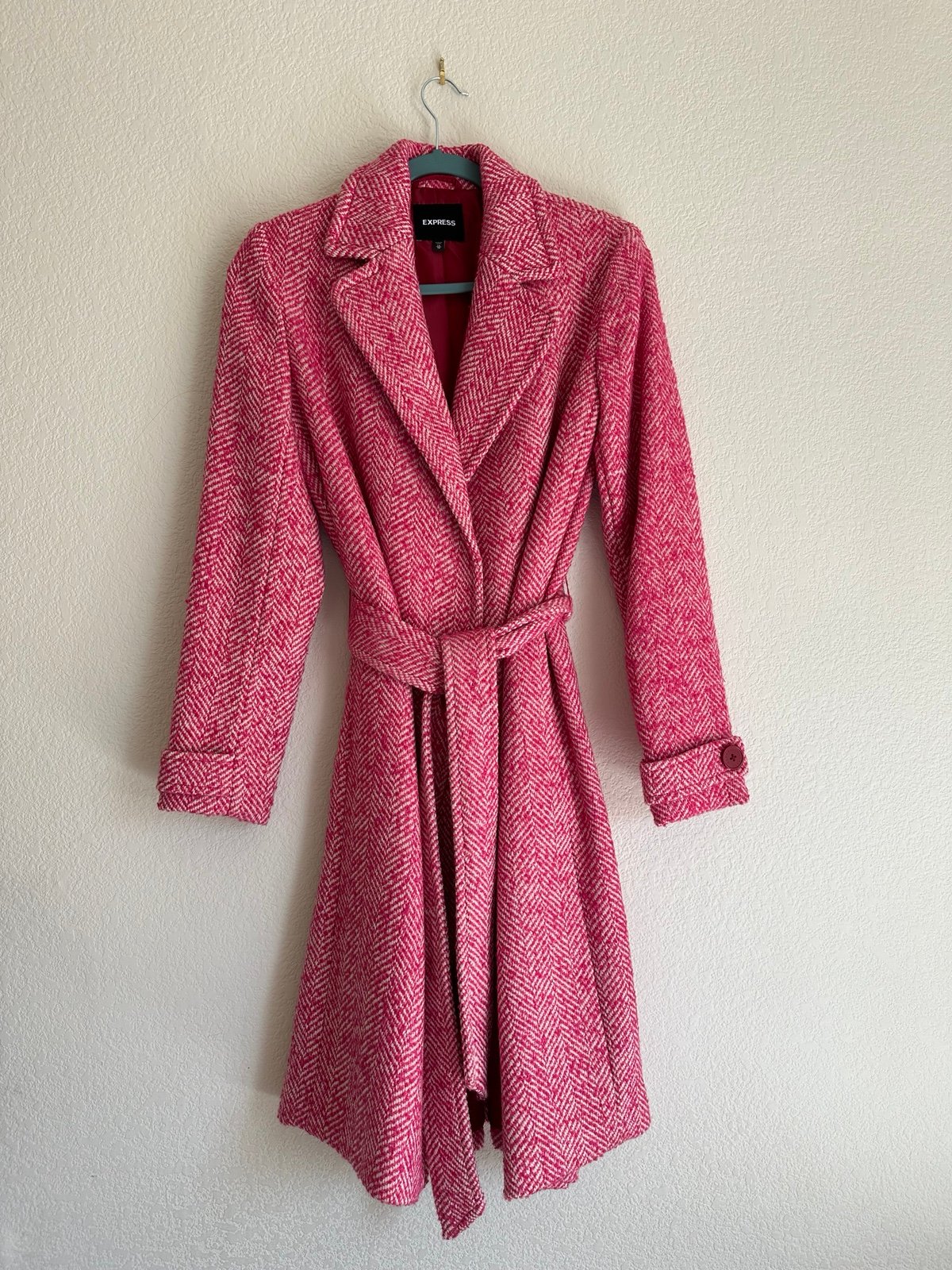 Express Coat.