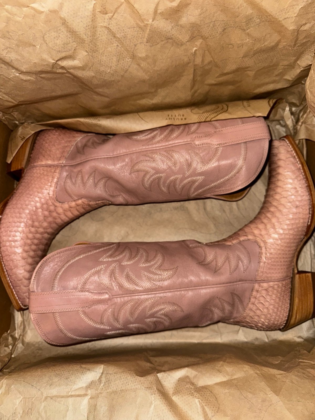 FOR CODY Edition 6.5 Dusty Rose Pink Annie python