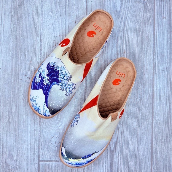 Uin great waves off kanagawa slippers shoes flats slip on shoes summer size 8