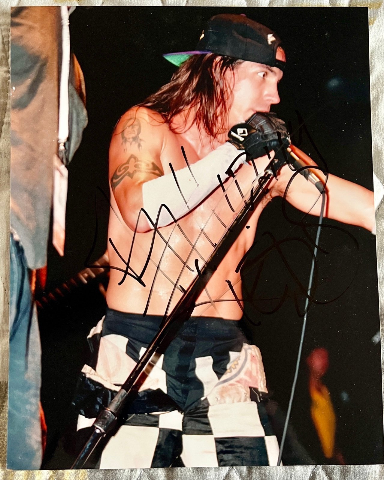 Anthony Kiedis Red Hot Chili Peppers Signed 8x10 Autographed Photo Autograph COA
