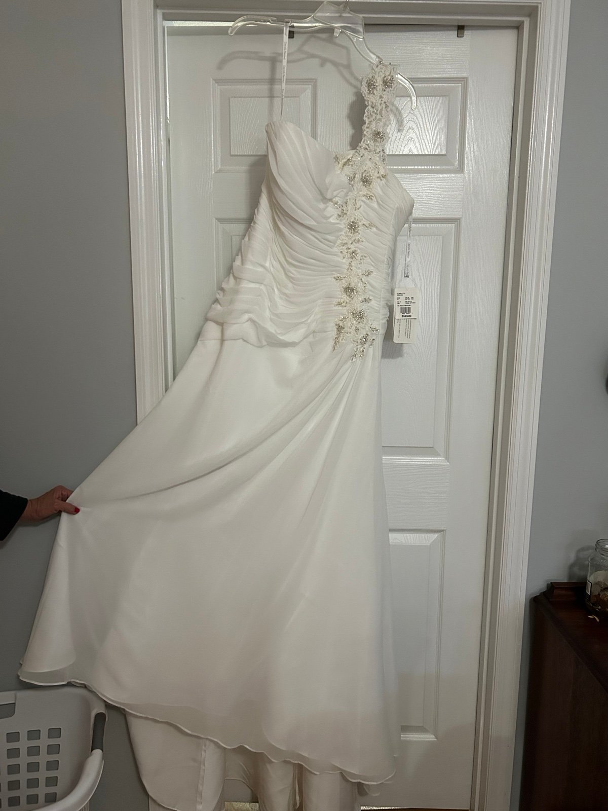 David’s Bridal Chiffon Wedding Dress