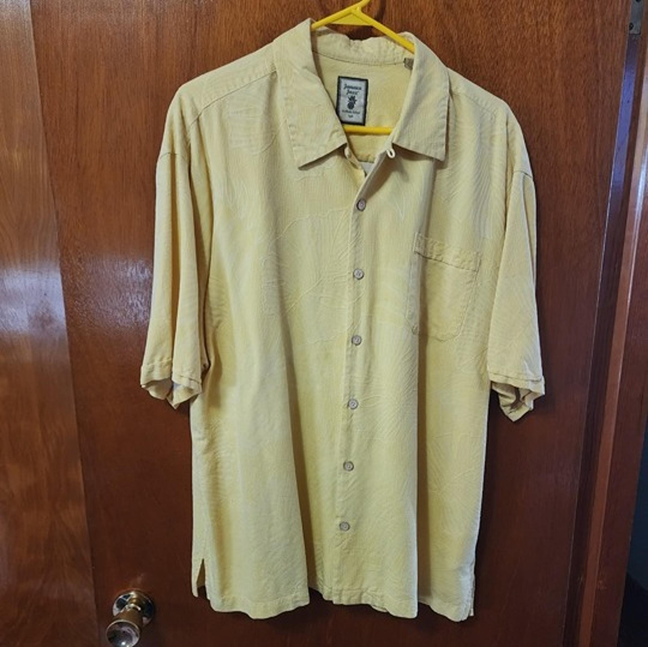 Men's 2XL Jamaica Jaxx Yellow Silk Hawaiian Short Sleeve Button Down Shirt