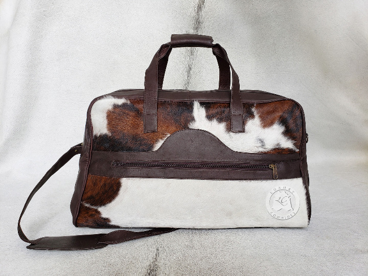 COWHIDE DUFFLE BAG Leather, Tricolor